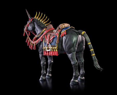 Mythic Legions: Rising Sons Uumbra (Unicorn Steed)