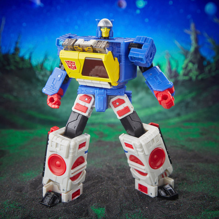 Transformers Generations Legacy Evolution Voyager Class Twincast and Autobot Rewind