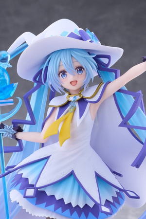 [PRZEDSPRZEDAŻ] Hatsune Miku AMP+ PVC Figure Snow Miku All Stars 2014 Ver. 25 cm